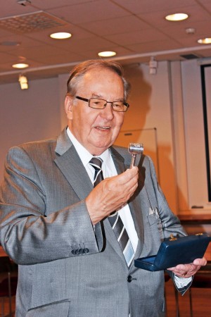 Kunniapuheenjohtaja täytti 75 vuotta