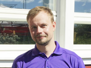 Viime kauden  mestari aloitti golfin jo nuorena