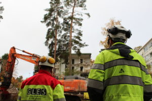 Rakennustyömaita uhkaa matkustuskarenssin ulottaminen virolaiseen työvoimaan